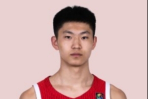 媒体人:中国U17男篮和加拿大有着绝对的天赋差距 但结果能够接受
