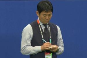 笔记都在记些什么?森保一:记录好和不好的地方,和助教球员沟通