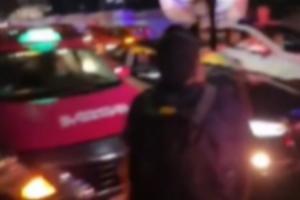 墨西哥球迷聚集在厄瓜多尔下榻酒店外,制造噪音影响对手休息