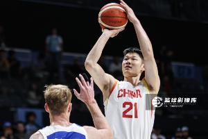 19:30开打!四国邀请赛中国男篮12人名单公布 胡金秋&崔永熙领衔
