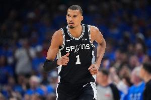 劲球直播_足球赛事直播_篮球赛事直播_NBA|CBA|英超直播
