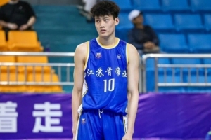 足球直播_足球免费在线高清直播_足球视频在线观看无插件