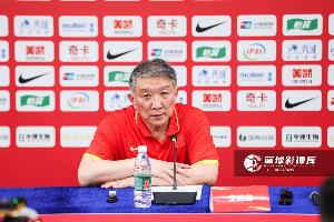 宫鲁鸣:不管什么阵容 我们都希望提速 没有速度就没有灵魂