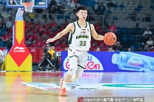 鲁媒:山东引进王岚嵚经过了两个月谈判和等待 来来回回 诚意满满
