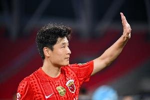 徐根宝:武磊等人还没退役,希望他们退役后回到基地从事青训