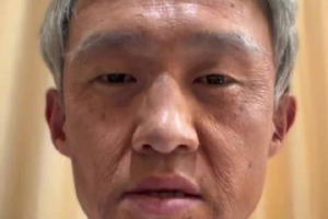 周鹏晒在东莞拍宣传短片画老人妆:看我是怎么慢慢变“老”的